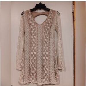 Speckled Boho Cream/Ivory Lace Keyhole Back Long Sleeve Dress Small
